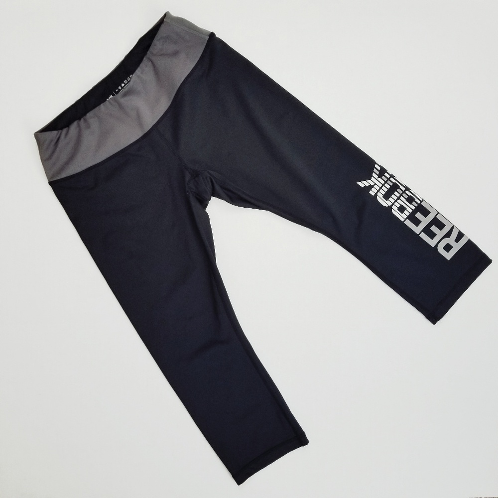 Reebok Crop Leggings size S